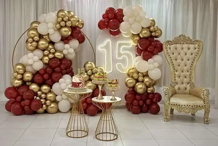 KD Balloon Decoration in Noida